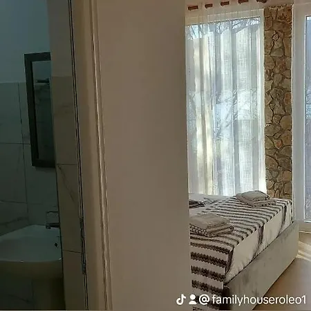 בית הארחה Roleo House